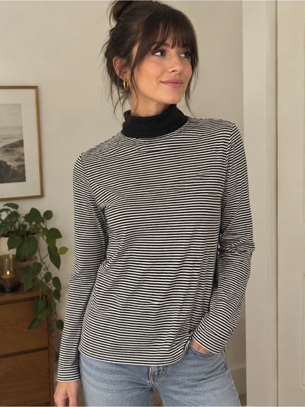 100% Cotton Vintage Liz Sport Black & White Striped Turtleneck Long Sleeve Tee